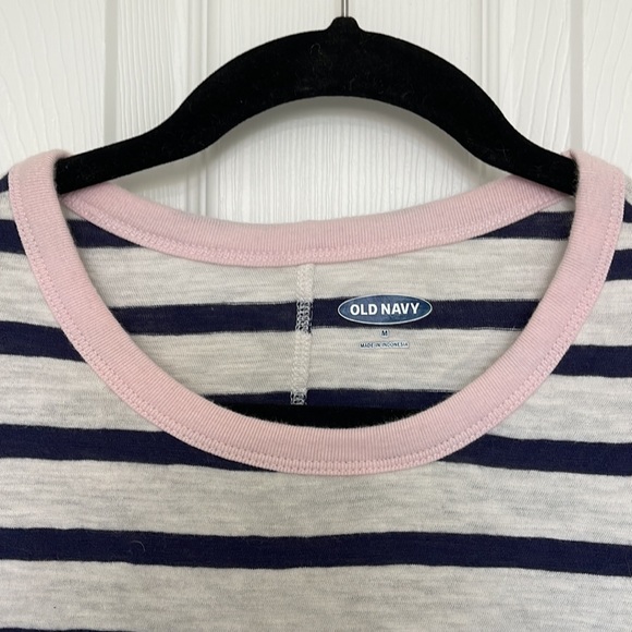 Old Navy striped tee - Picture 2 of 5